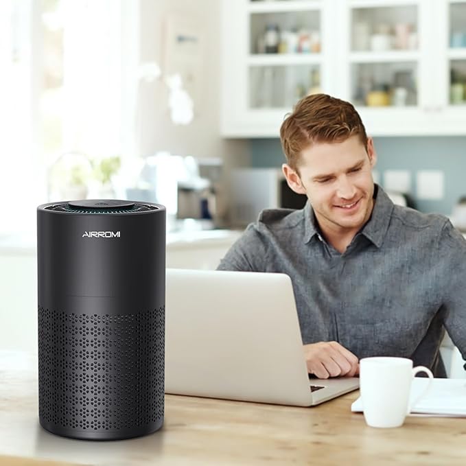 AIRROMI Air Purifier for Bedroom with HEPA 3-in-1 Filter, Pet Air Purifier for Home Cat Pee Smell, Covers Upto 990 Ft², Quiet 360°intake Air Cleaner for pet hair,allergies,Dust,Smoke A2001 Black