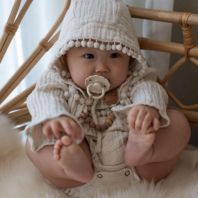 FRIGG Natural Rubber Baby Pacifier 4-Pack Snowflake Dream | Made in Denmark | BPA-Free (6-18 Months)