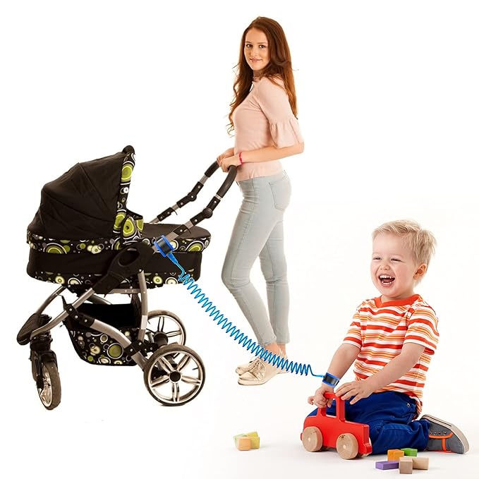 Anti Lost Wrist Link for Toddlers, Safety Toddler Leash, Child Leash, Wrist Leash for Babies and Kids, Children's Safety Wristband for Outdoor, Family Travel(8.2ft/2.5m,Blue)