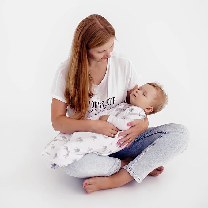 Mama Cheetah Baby Sleep Sack 0.5 TOG, Organic Cotton Baby Wearable Blanket with Two-Way Zipper, Swaddle Transition Baby Sleeping Bag for Newborn Infant Toddler Boy Girl, 0-6 Months