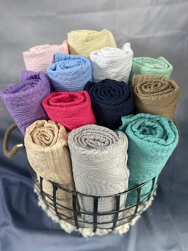 Personalized Baby Blanket Baby Quilt Monogrammed Blankets for Boys and Girls Embroidered Baby Gifts Monogram